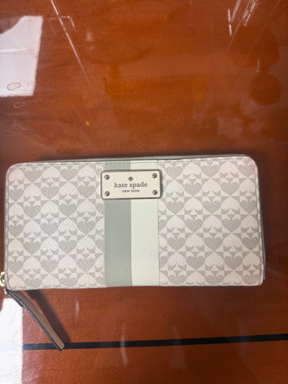 Kate Spade Pale Pink Logo Zip Continental Wallet - Picture 1 of 7
